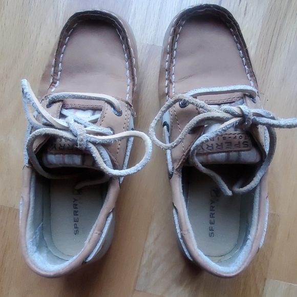 Kids sz 13, Sperry top sider Angelfish boat shoes - Picture 2 of 8